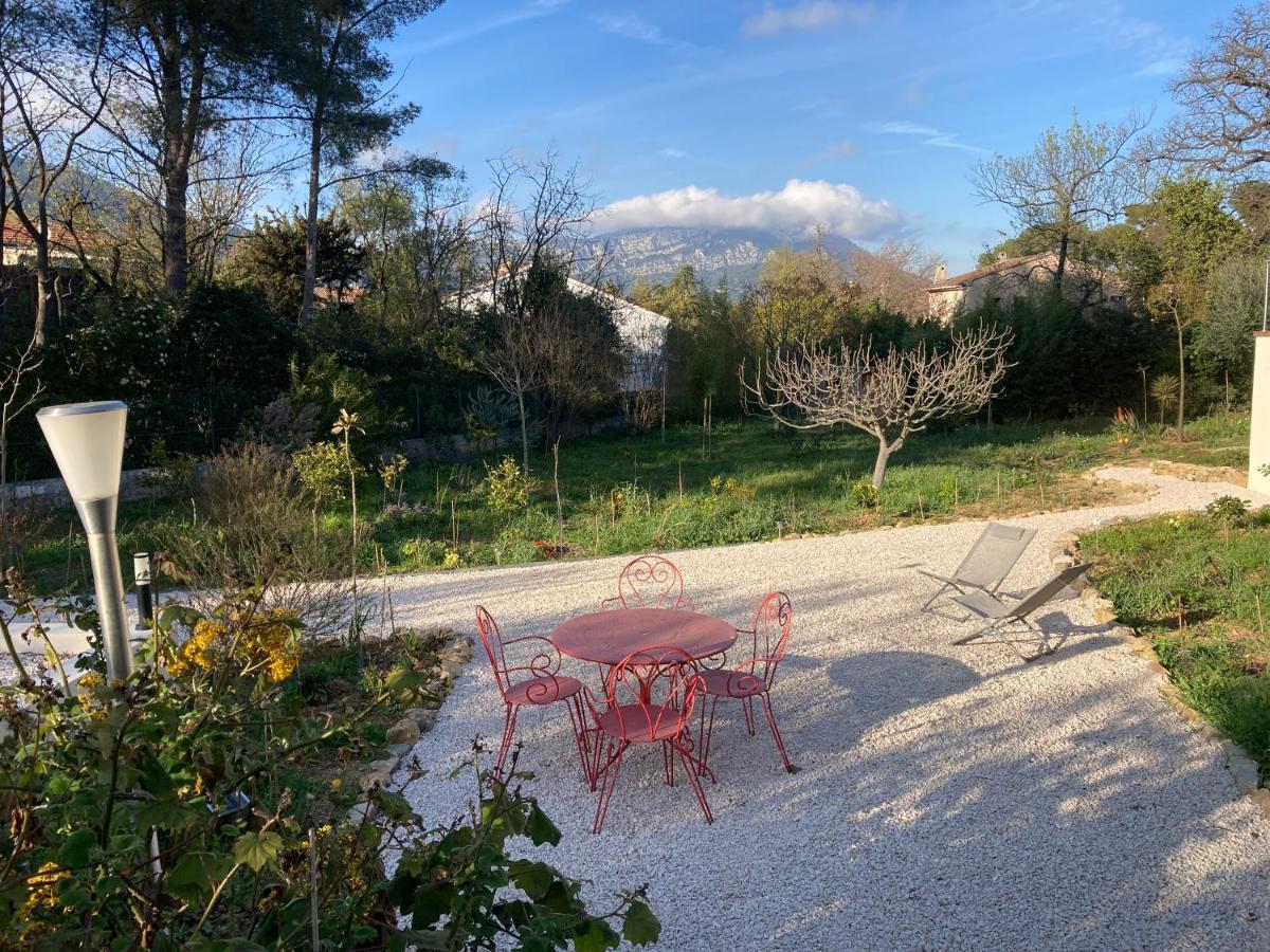 Haut De Villa Avec Terrasse Privative Jardin Et Parking Tout Pres Des Plages Toulon Exterior foto