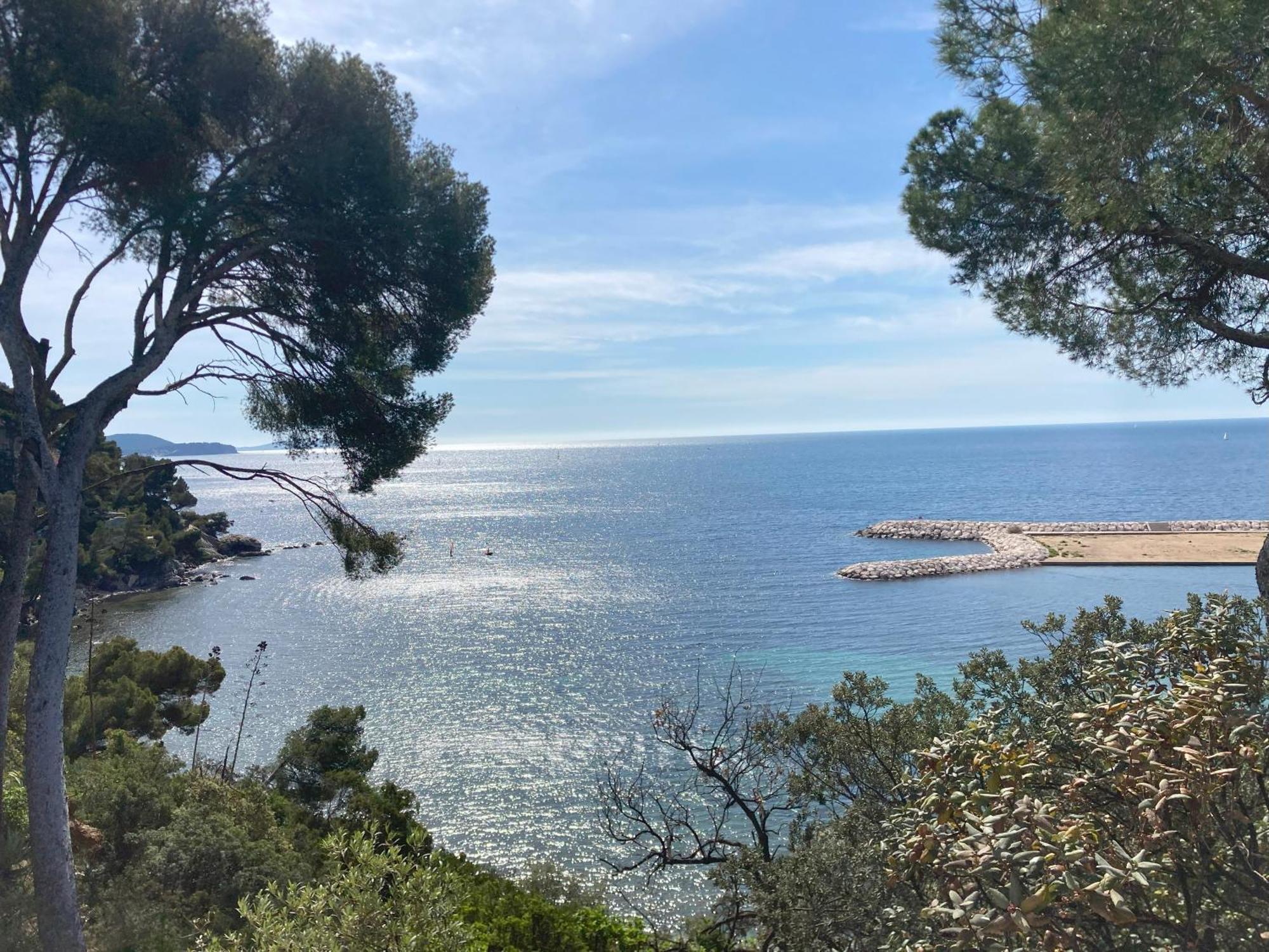 Haut De Villa Avec Terrasse Privative Jardin Et Parking Tout Pres Des Plages Toulon Exterior foto